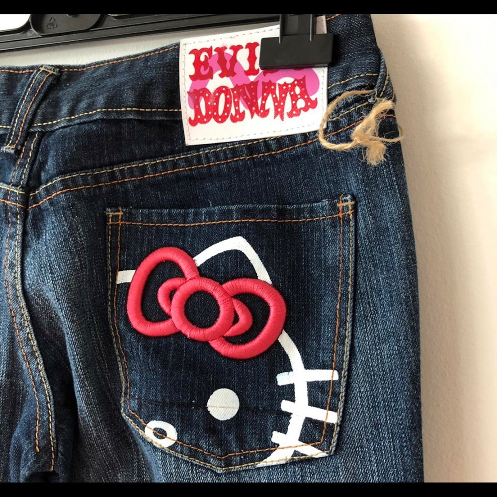 Hello kitty X evisu lowcut jeans